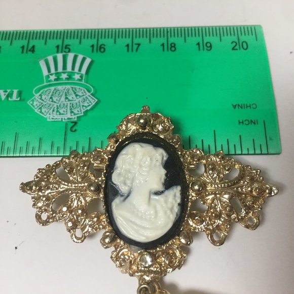 Retro Cameo brooch pin with faux pearl accent Victorian Regency goth - Picture 6 of 6